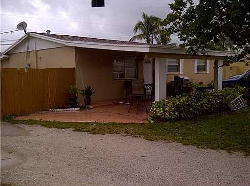 2nd image of 5873 Daphne Dr