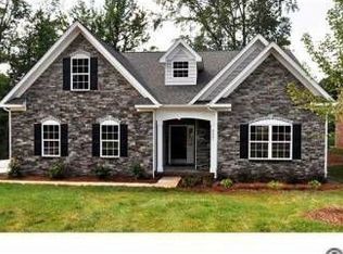 8007 Grove Hall Ave, Mint Hill, NC 28227