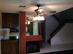 4th image of 3301 Columbus St APT 12