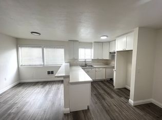 16930 S Vermont Ave #7, Gardena, CA 90247