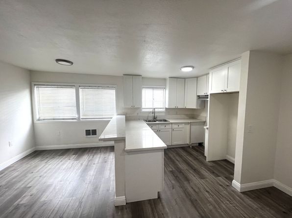 16930 S Vermont Ave #7