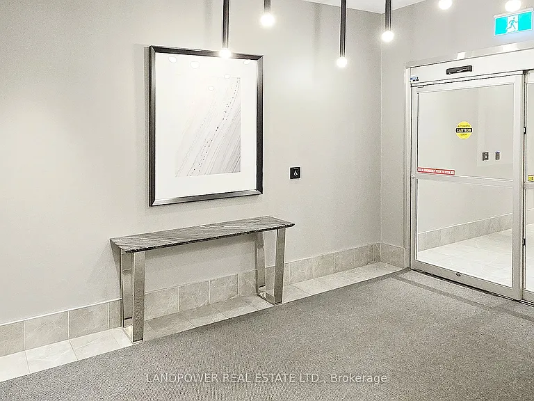 50 Wellesley St E #1208 — Photo 5