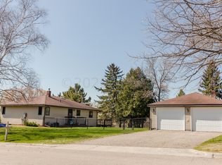 205 W Willow Ave, Frazee, MN 56544