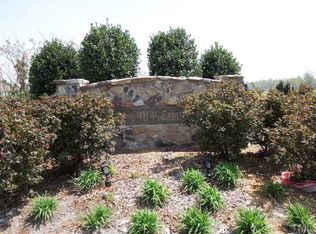 145 Planters Ln, Coats, NC 27521