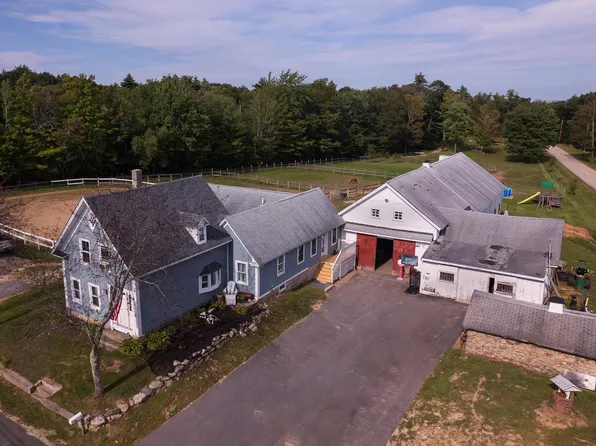 131 South Road, Deerfield, NH 03037