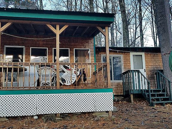 5th image of 140 Hogan Pond Ln