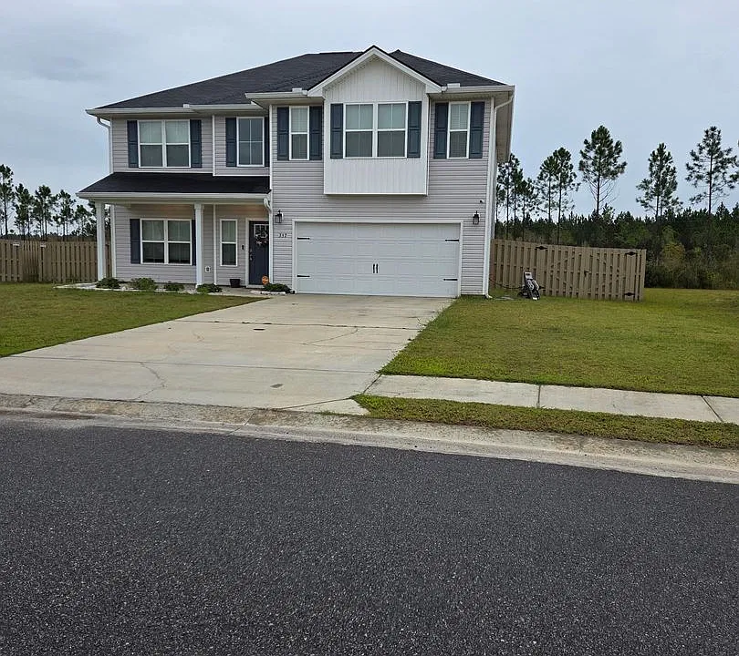 357 McClelland Loop NE