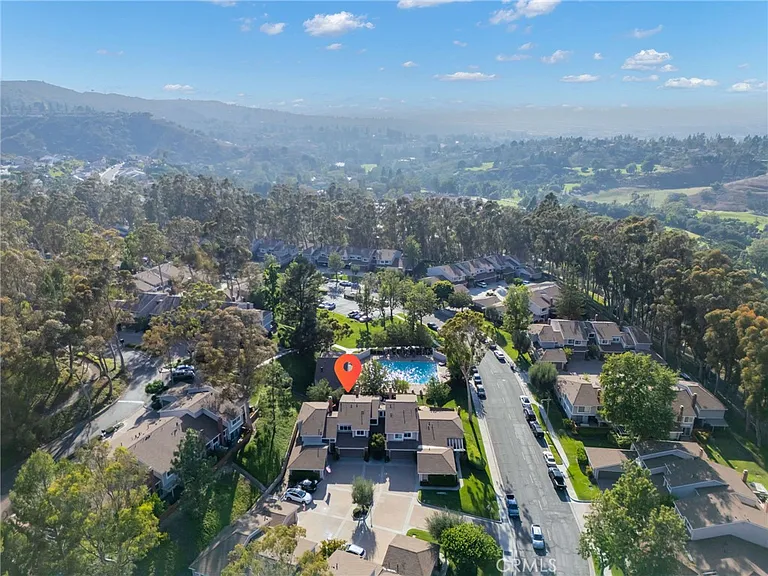 6560 E Camino Vis — Photo 40