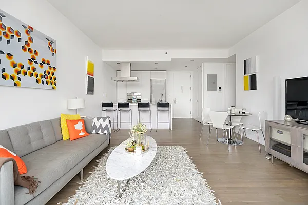 Sold by Compass | media 5