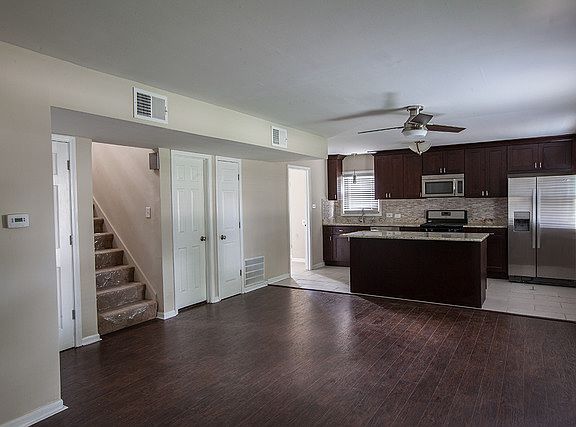 5th image of 808 N Roy Ave