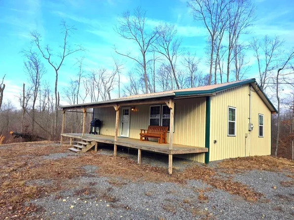 617 Pleasant Hill Cemetery Ln, Gainesboro, TN 38562