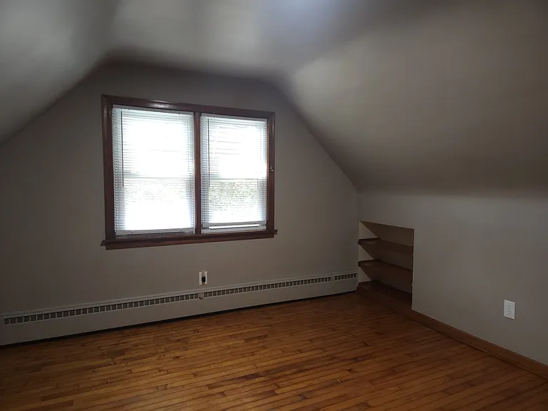 3251 Darrow Rd — Photo 17
