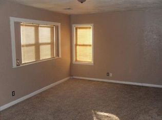 1107 E Sycamore Ave, Altus, OK 73521