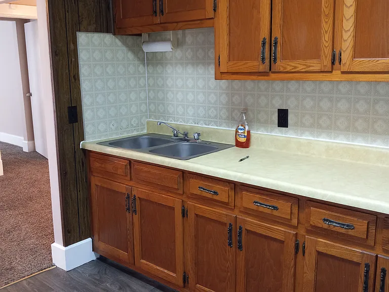 1627 W Short Ave — Photo 5