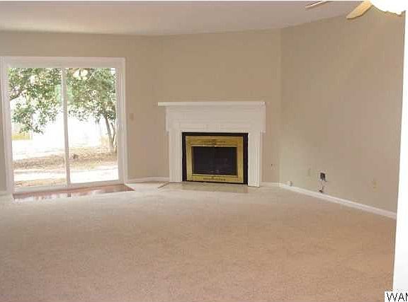 2nd image of 1068 Fairfax Dr