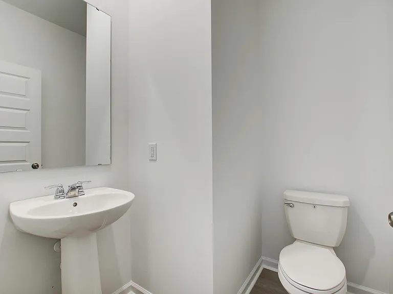 105 Pine Gate Dr — Photo 9