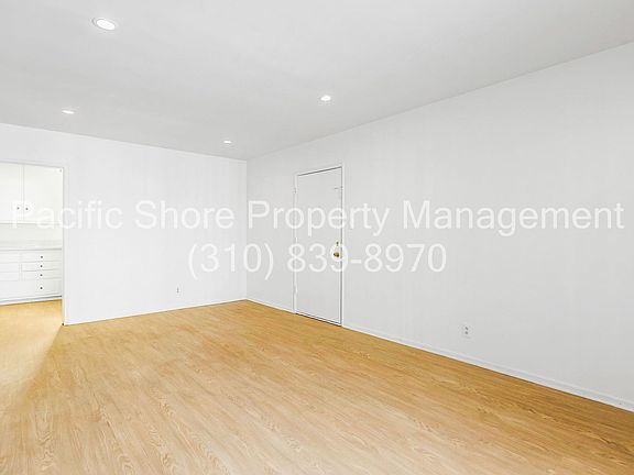 3rd image of 11663 Gorham Ave APT 8