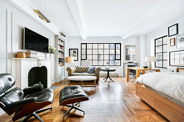 Sold by Compass | media 12