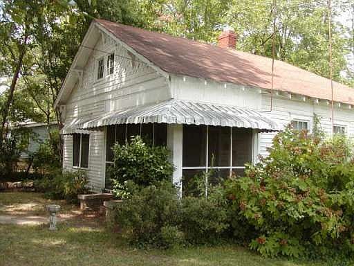 2nd image of 7464 Conyers St