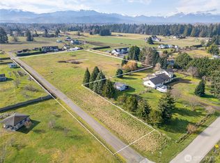 52 Sims Ln, Sequim, WA 98382
