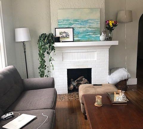 2nd image of 837 W South St APT 3