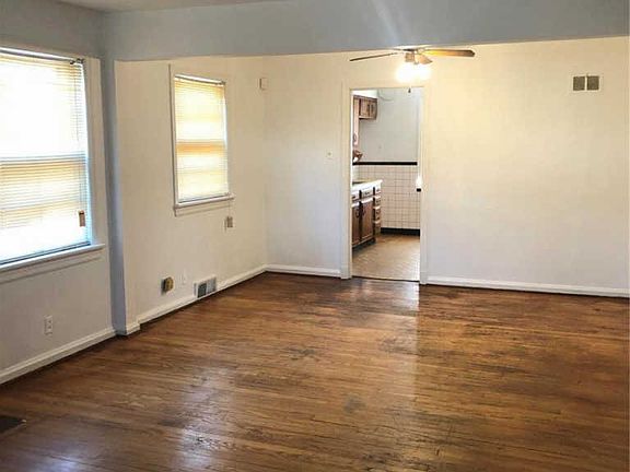 4th image of 8318 Braddock Dr