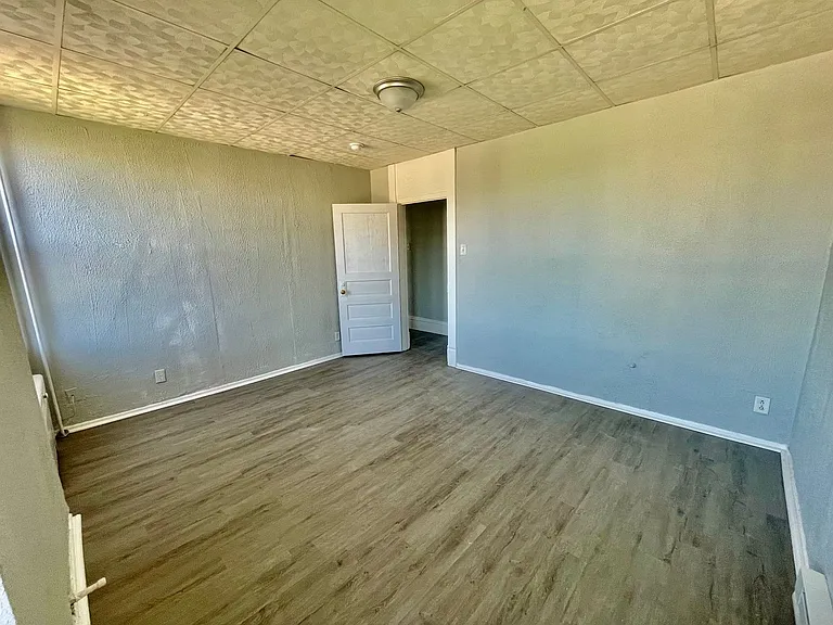 810 Amity Street — Photo 14