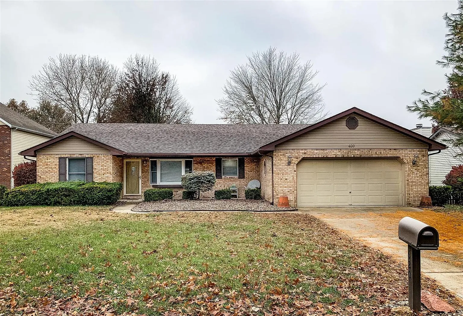 620 Green Haven Dr photo 1