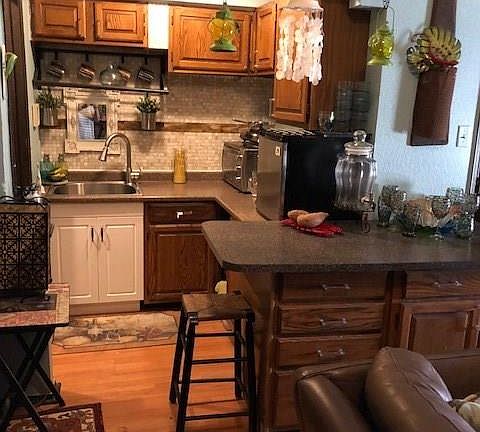 5th image of 1703 Bayou Dr