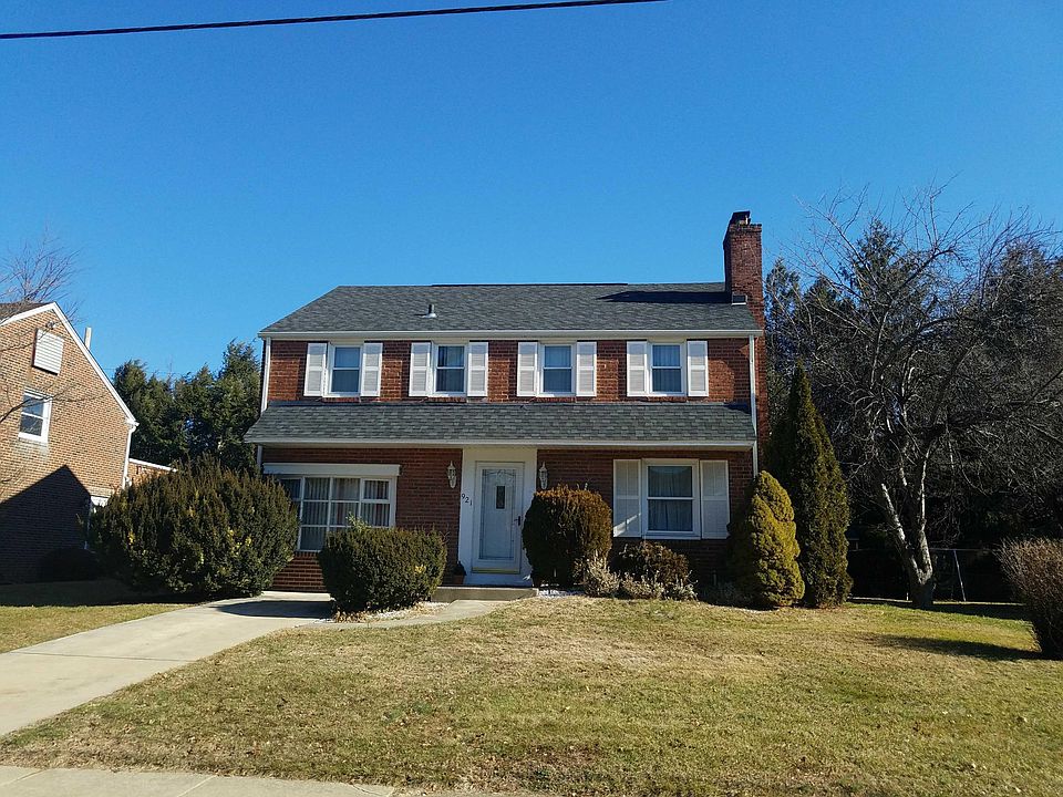 1st image of 921 Harper Ave