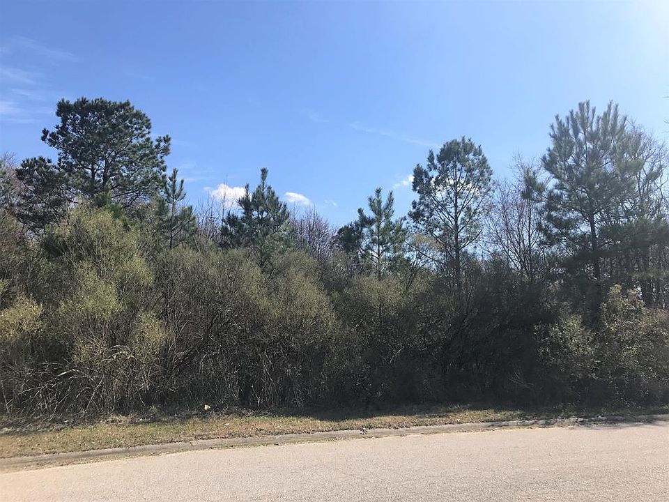 2nd image of 4016 Firethorn Ct