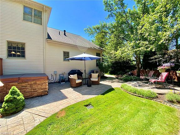 3rd image of 19476 Timber Creek Cir