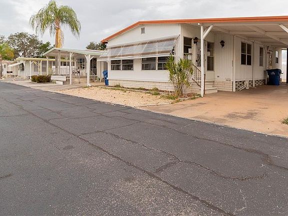 3rd image of 3233 Tiki Dr