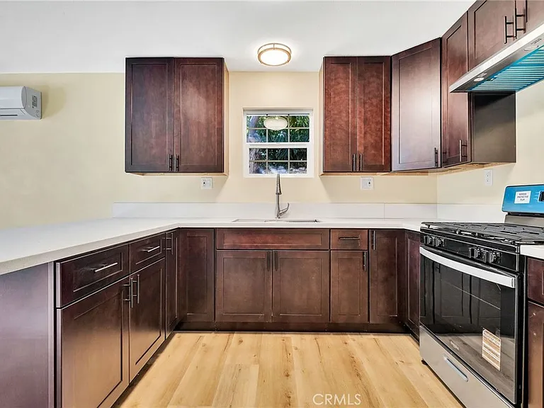 1972 Olive Ave #A — Photo 9