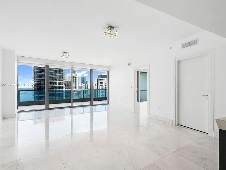200 Biscayne Boulevard Way #4004 — Photo 15