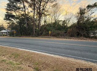 175 Fulcher Landing Road, Sneads Ferry, NC 28460