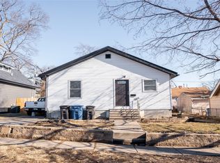 3107 7th St, Des Moines, IA 50313
