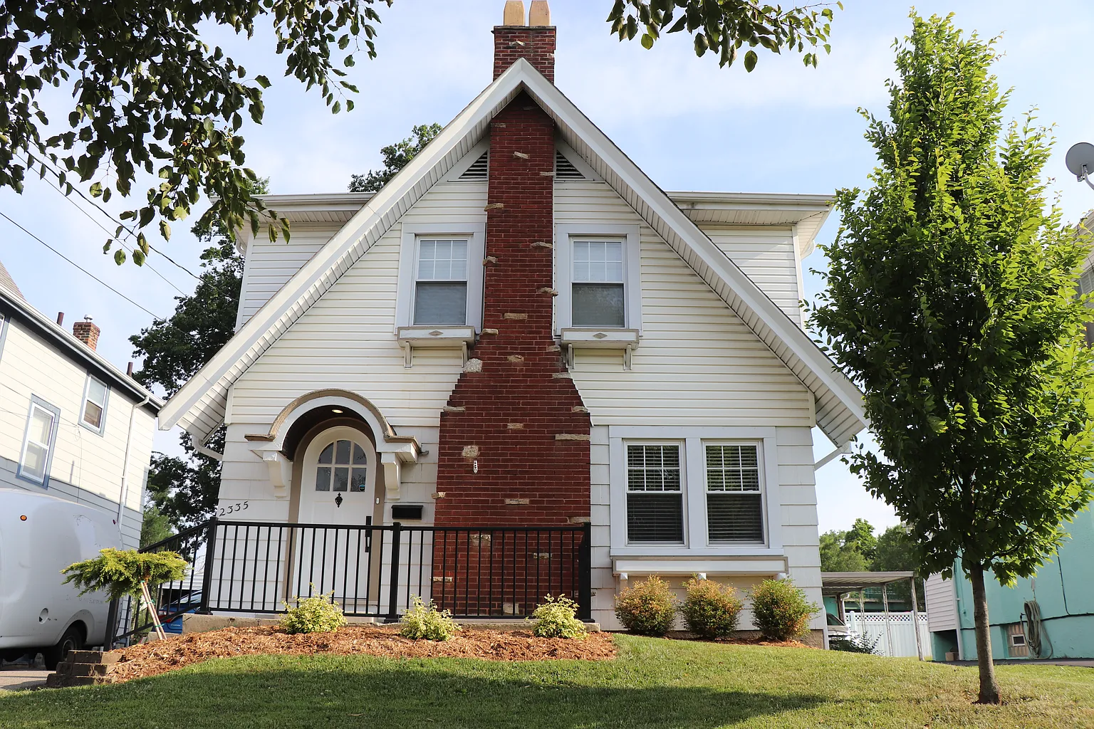 2335 Grigg Ave photo 1
