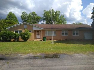 105 Bignon St, Barnwell, SC 29812