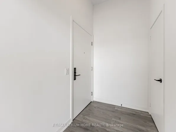 285 Dufferin St, Toronto, ON