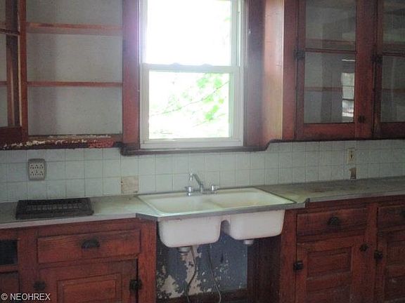 4th image of 4977 Johnston Pkwy