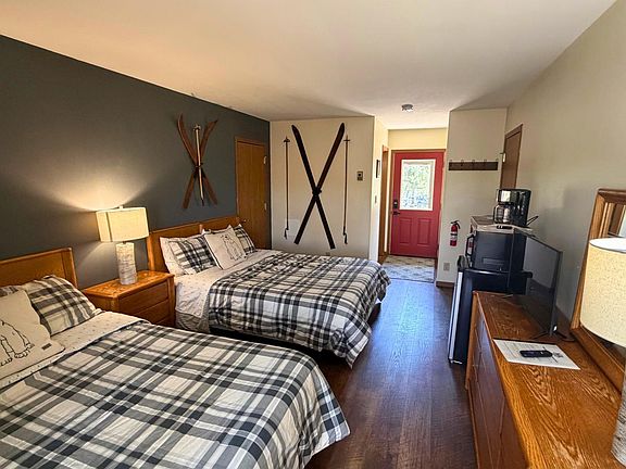 5th image of 15326 W Birch Point Rd #20