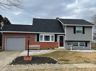 4 Garrett Rd, Newark, DE 19713