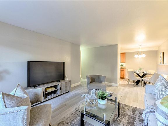 4th image of 1750 Halford Ave APT 116