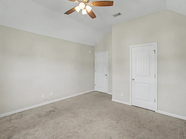 976 Oak Crest Dr — Photo 23