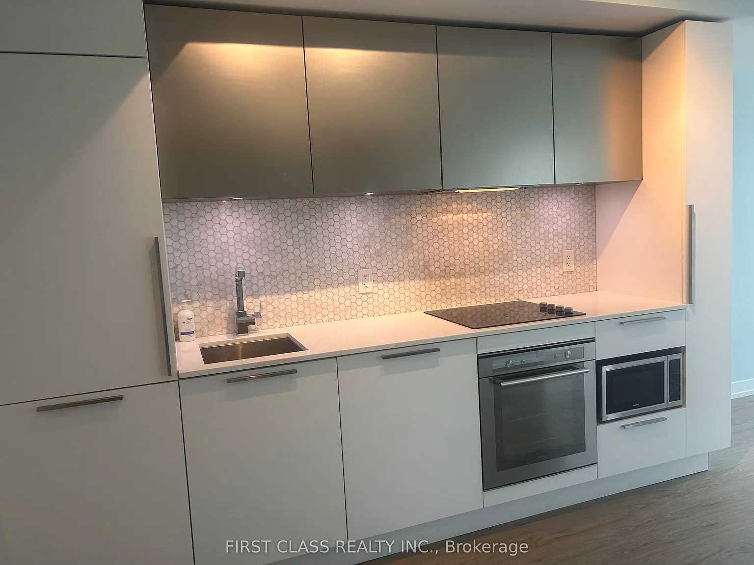 2 bed, $2,450 — Photo 4