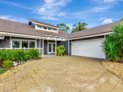 10440 SE Jupiter Narrows Drive, Hobe Sound, FL, 33455