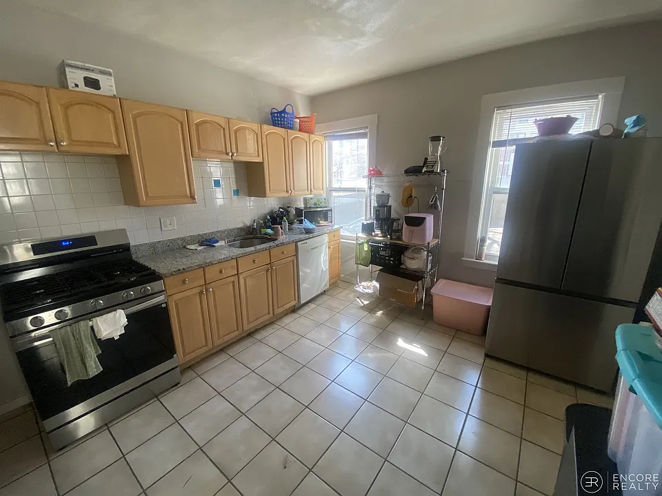 36 N Beacon St #3