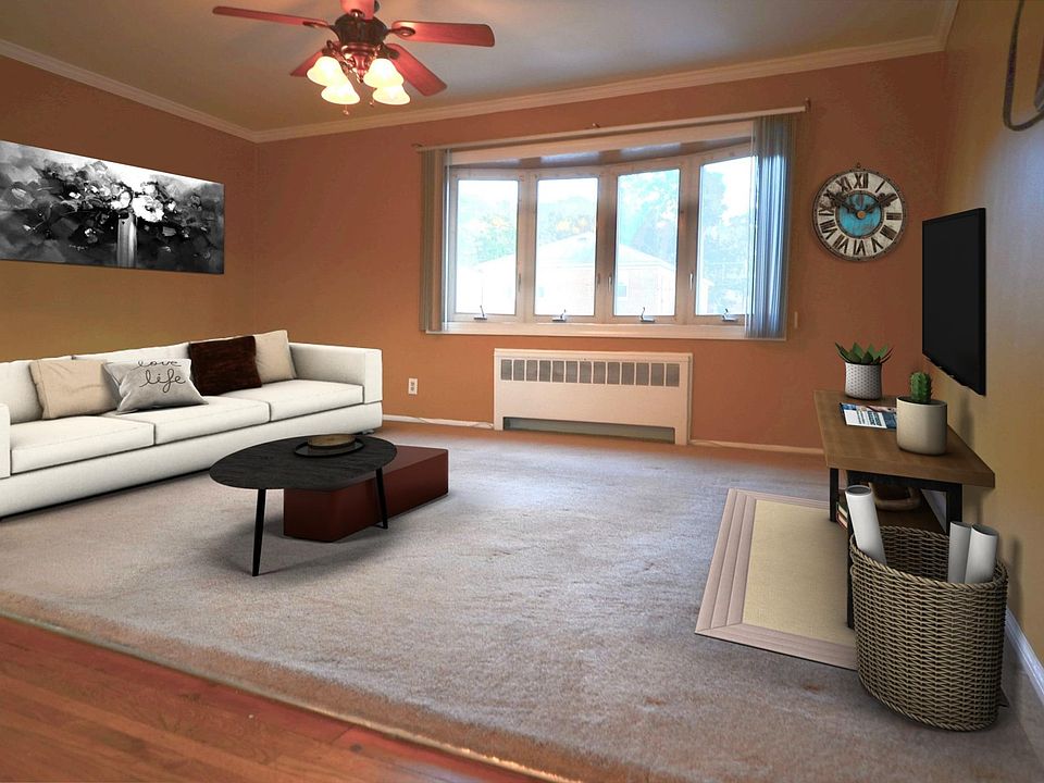 1st image of 33 Bennett Ave #2