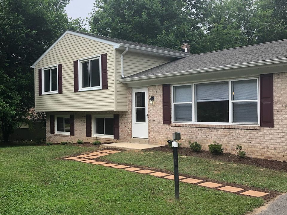 1st image of 39556 Mason Dr